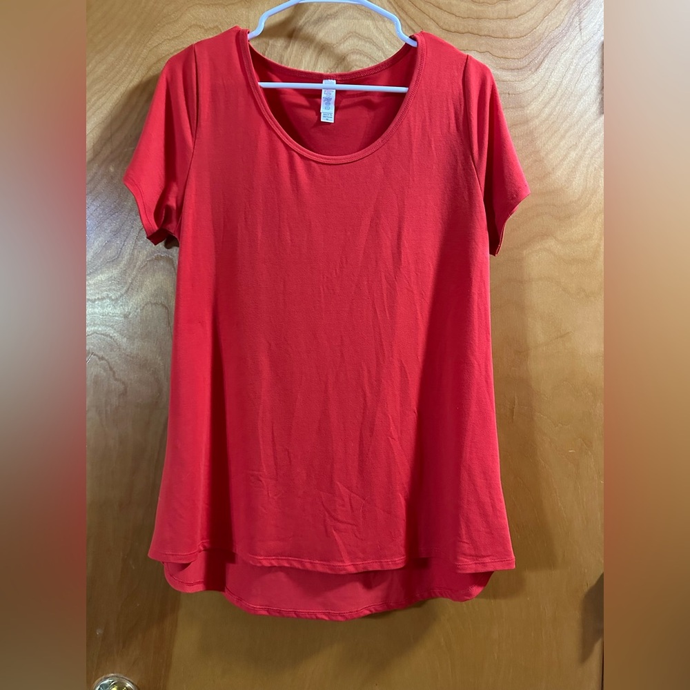 LuLaRoe Classic Tee